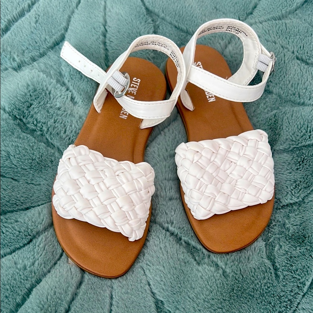 Steve Madden White Woven Sandals